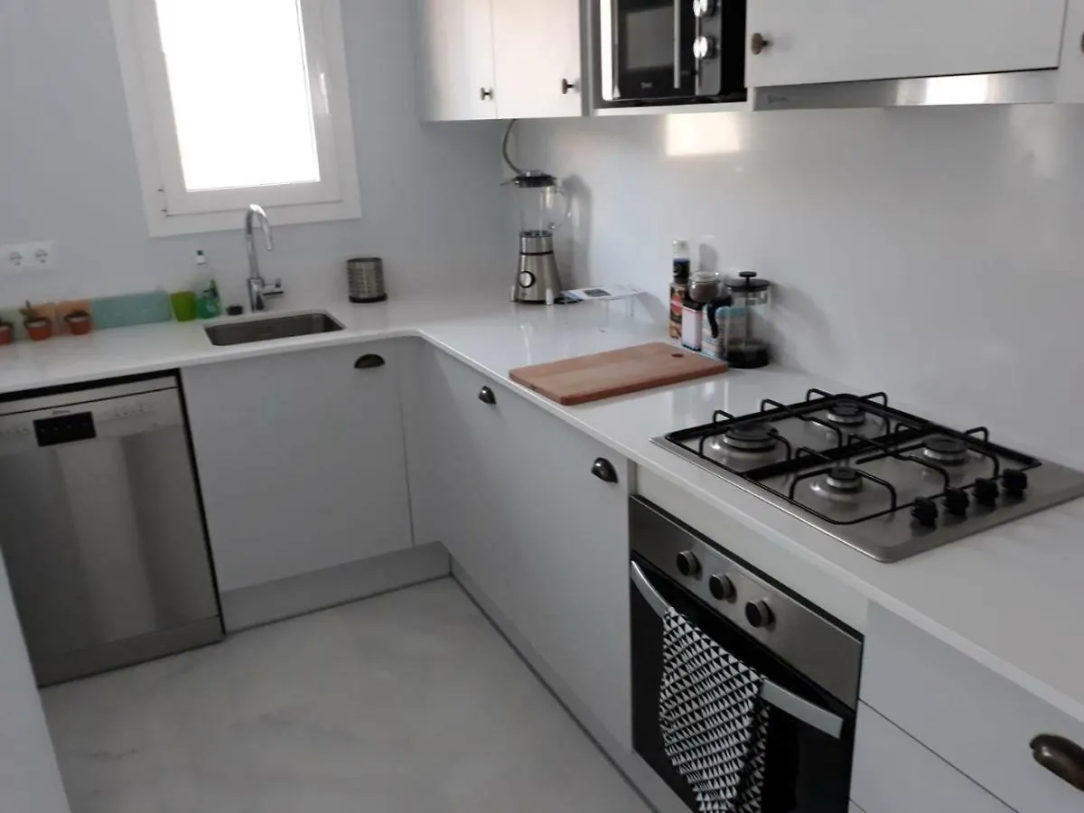 2 Bedroom Apartment In The Old Town, Close To The Beach L'Escala