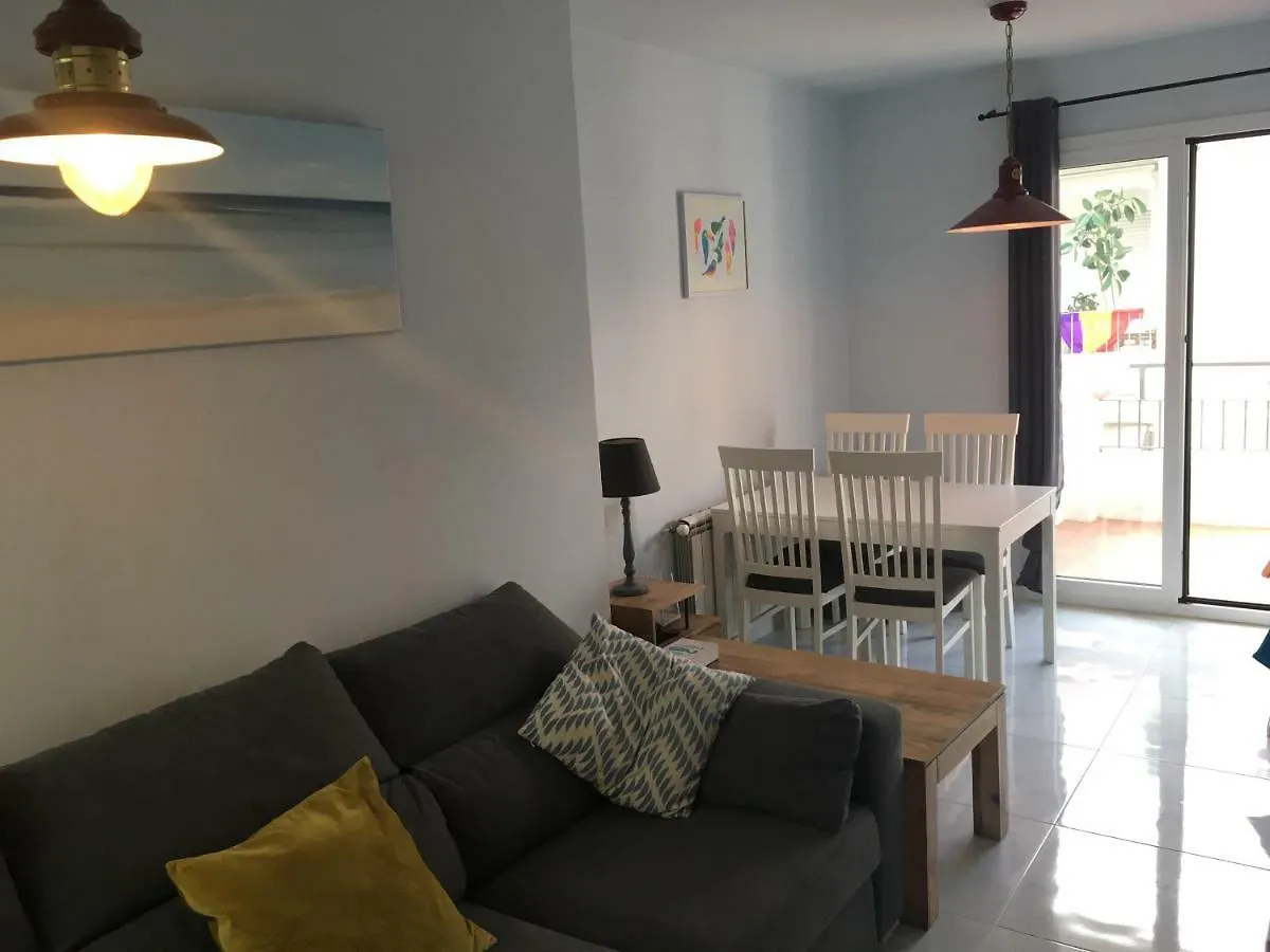 2 Bedroom Apartment In The Old Town, Close To The Beach L'Escala