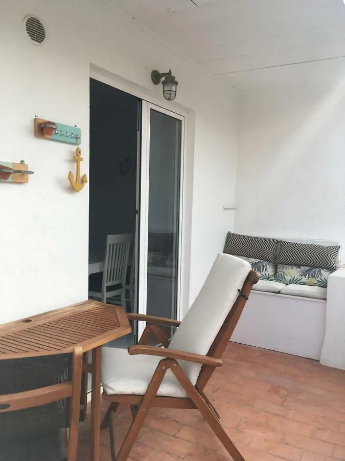2 Bedroom Apartment In The Old Town, Close To The Beach L'Escala Spain