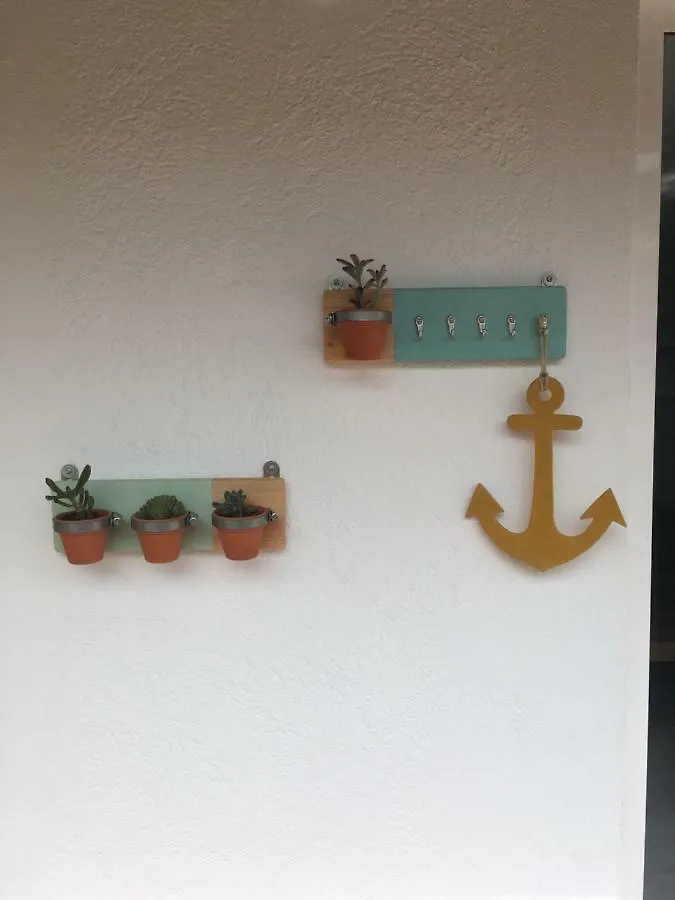 2 Bedroom Apartment In The Old Town, Close To The Beach L' Escala Espanha